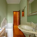 Appartement Ponte Vecchio 3 Bedroom Florence