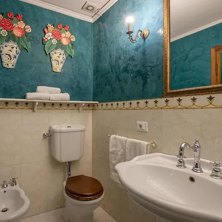 Appartamento Ponte Vecchio 3 Bedroom Firenze