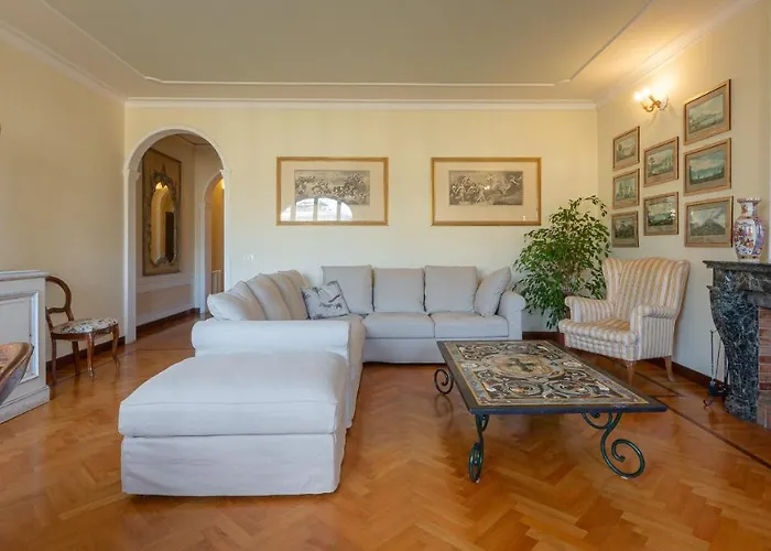 Ponte Vecchio Luxury Ii Apartment Florenz