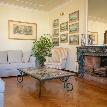 Ponte Vecchio Luxury Ii Daire